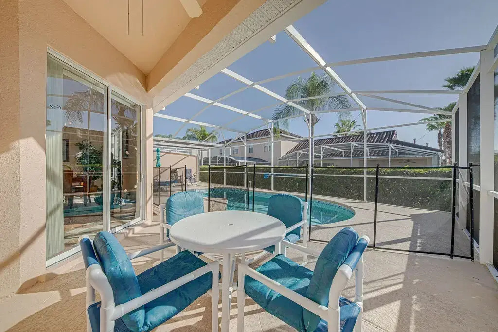 Mediterranean Style 3 Bed Villa With Pool