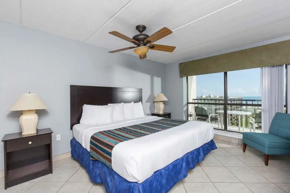 Saida IV Condominium 703