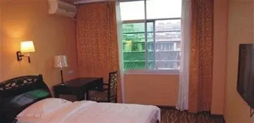 Xichang First Dynasty Hotel