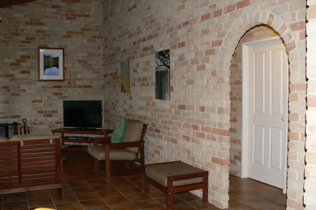 Spring Bay Villas