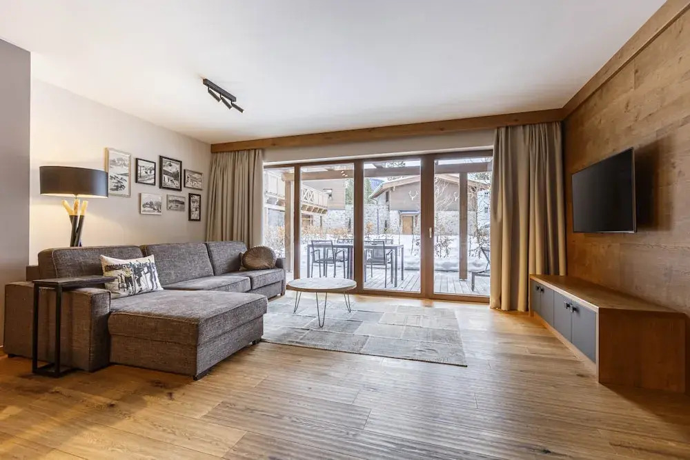 Premium Apartment With Garden
