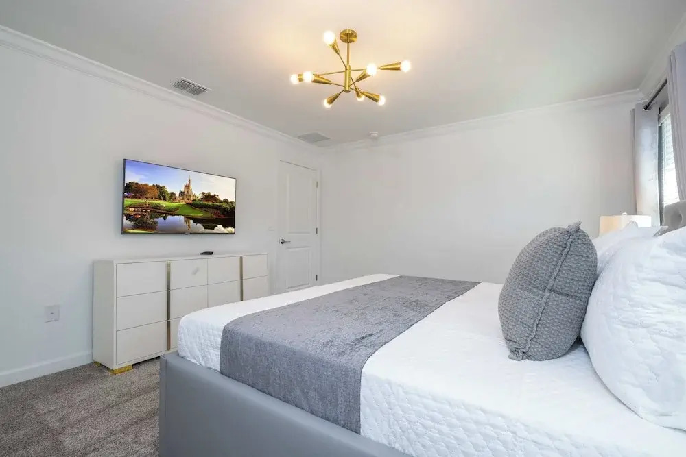 Spacious 4Bd W/ Pool & Close To Disney @ Storey Lake 2560