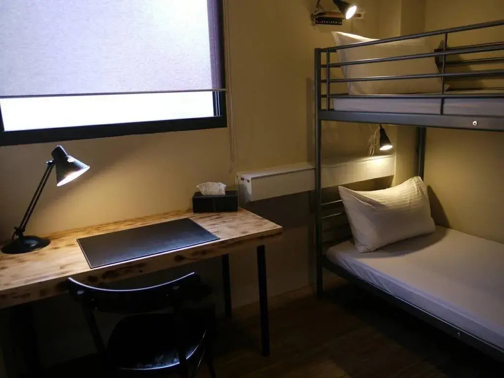 Hometoo Hostel