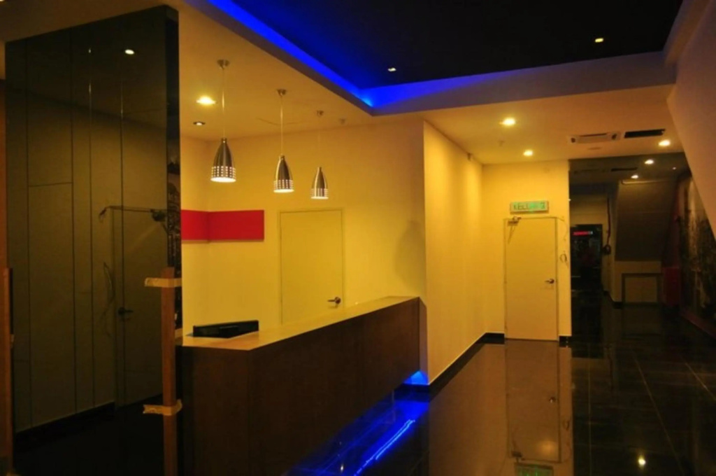Biz Hotel