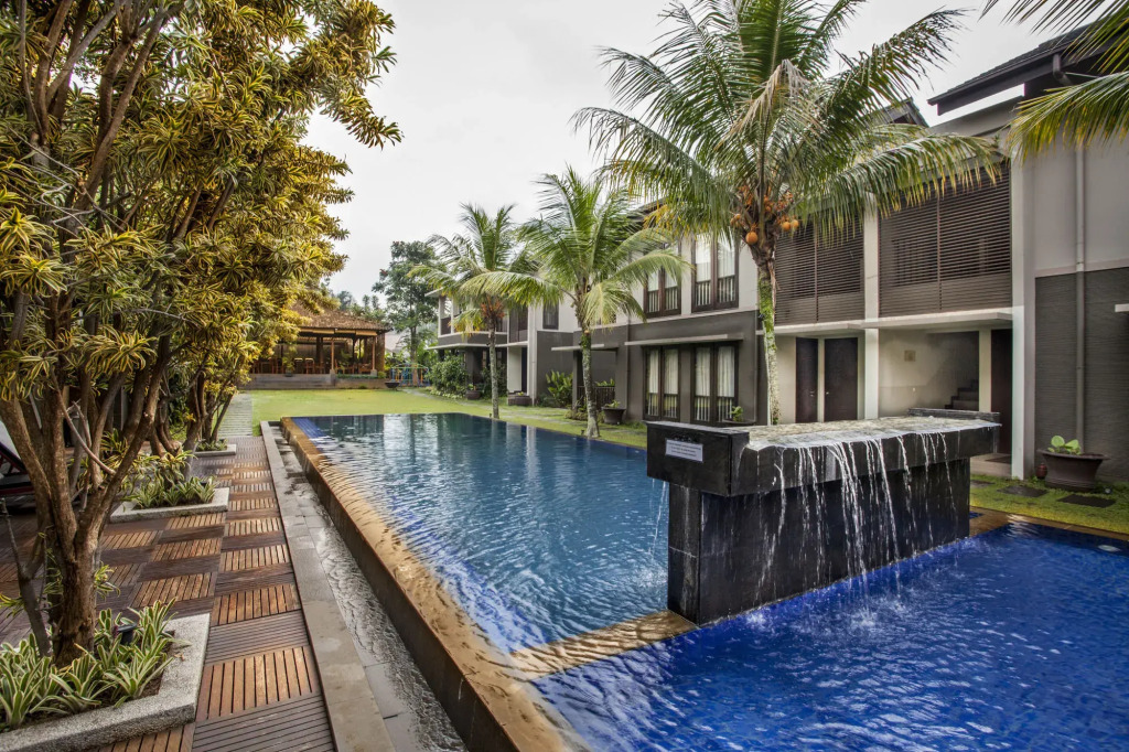 Summer Hills Hotel & Villas Bandung