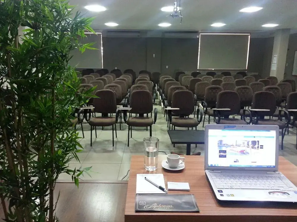Bravo City Hotel Dourados