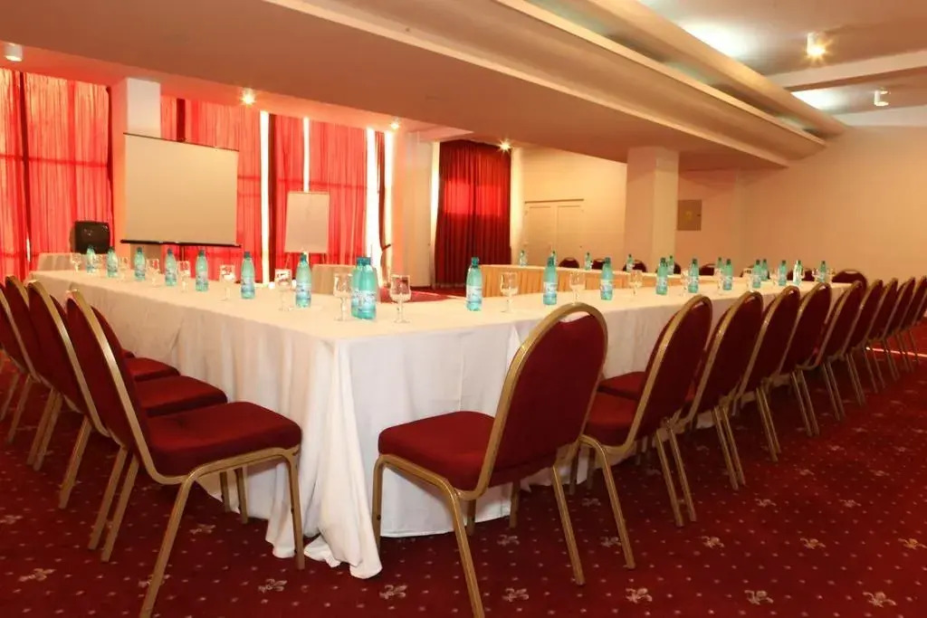 Iaki Conference & Spa Hotel