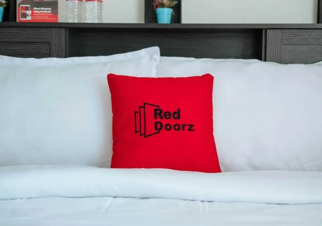RedDoorz @ Maganda Drive In Hotel Pampanga