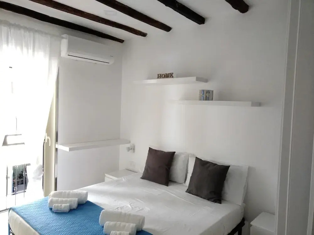 Meschita Apartment