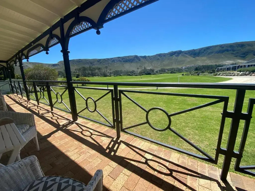 19th Hole Guest Lodge - Golfers paradise