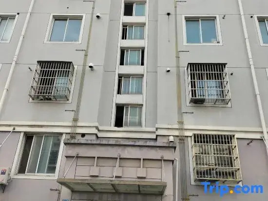 Airport B&B