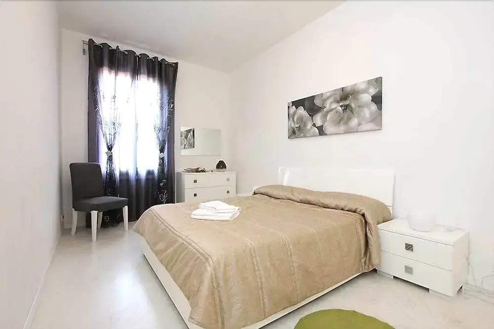City Apartments - Sturion