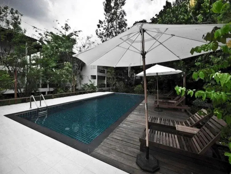 Tree House Hotel