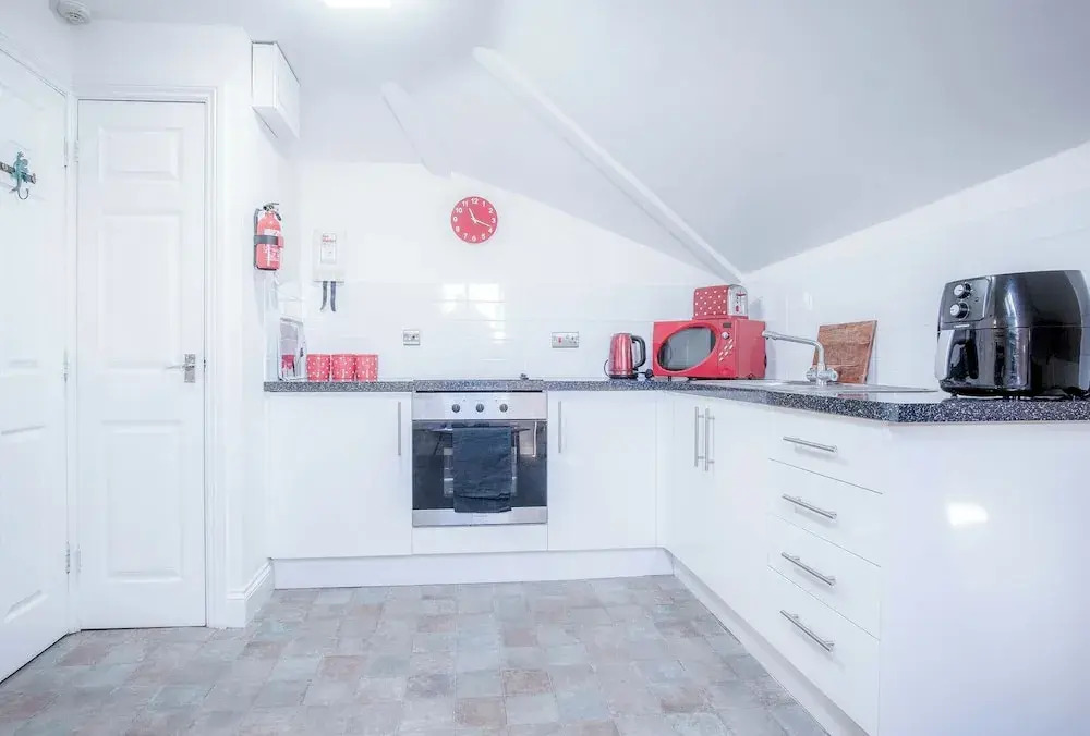 Rooftops - 1 Bedroom Apartment - Tenby