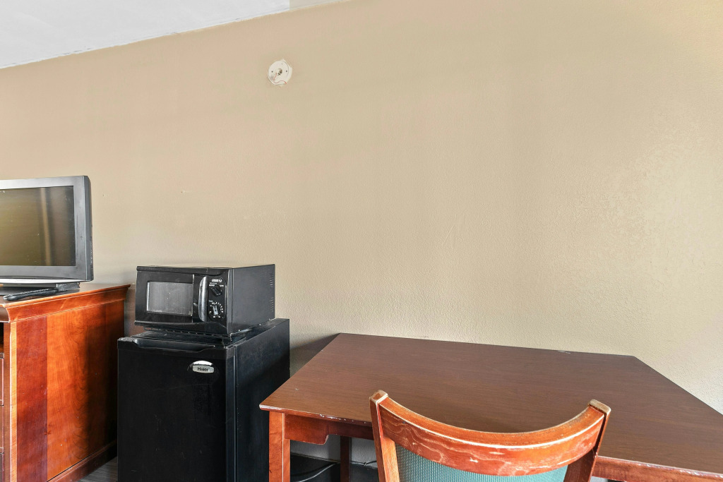 Luxury Inn By Hotel O Hattiesburg, MS