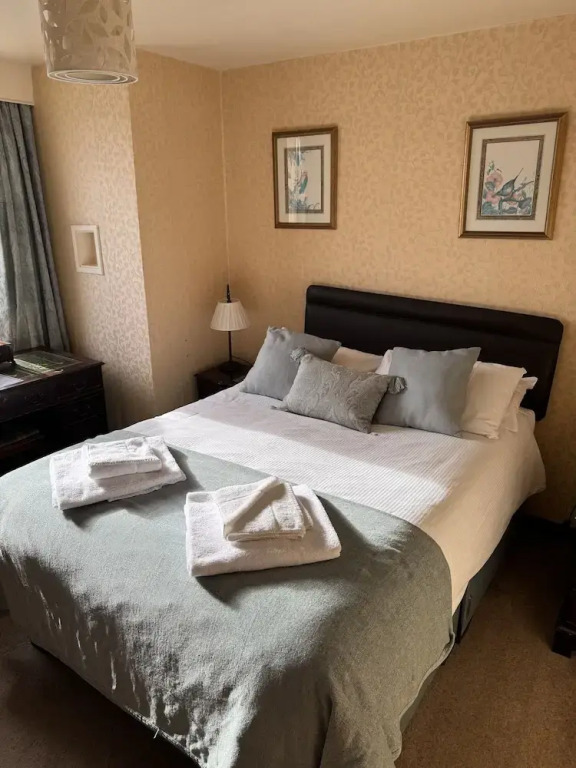 The White Lion Hotel