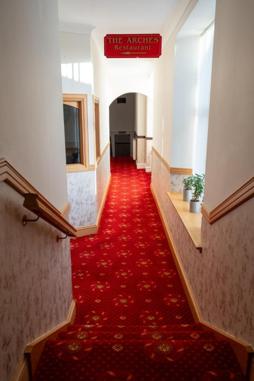 Station Hotel