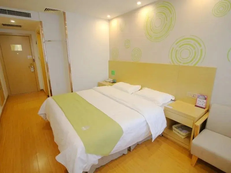 GreenTree Alliance Suzhou Changshu Hengshan Road North Bus Station Hotel
