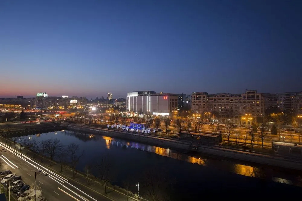 New Unirii Center Apartments by Olala Homes