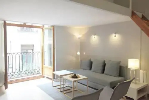 Like Home Madrid Apartments