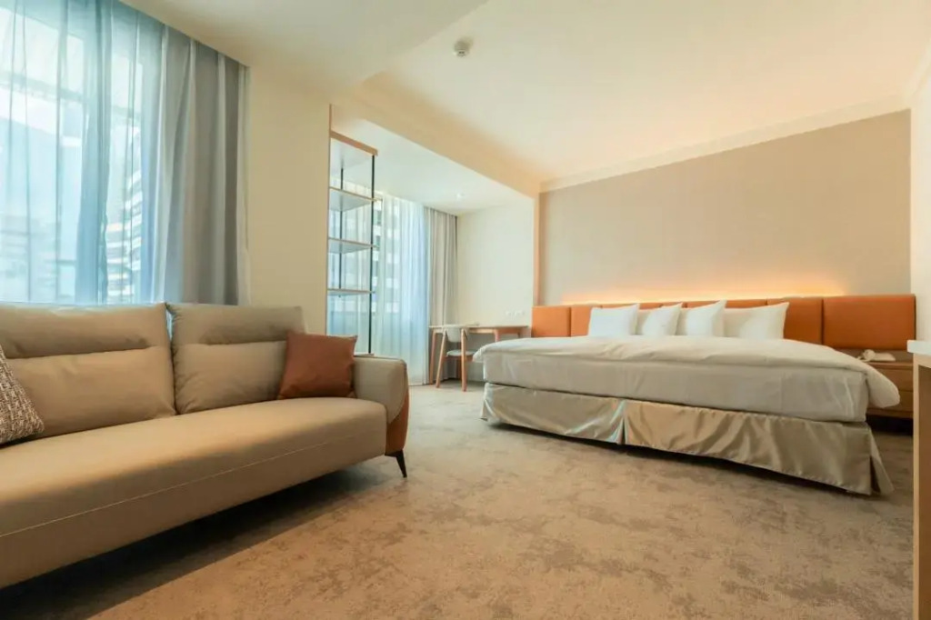 Tainan California Villa