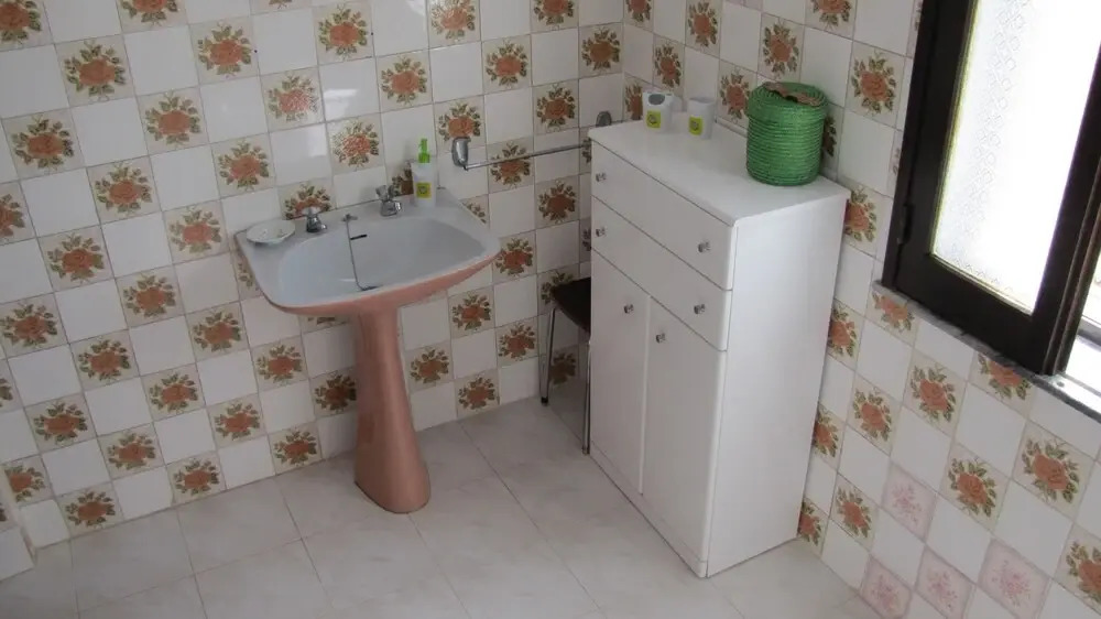 House With 5 Bedrooms in Paderne, With Wonderful Mountain View, Furnis