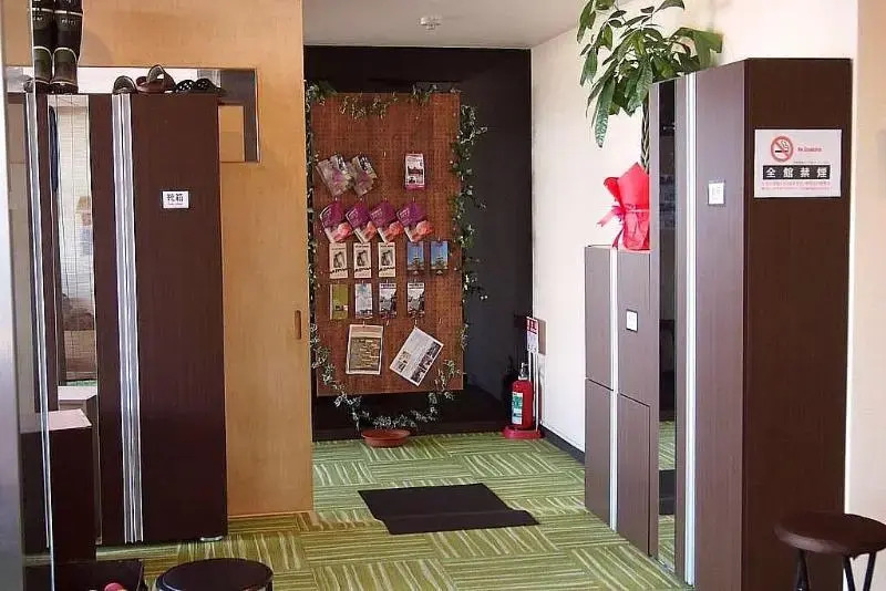 Air Hostel LCC