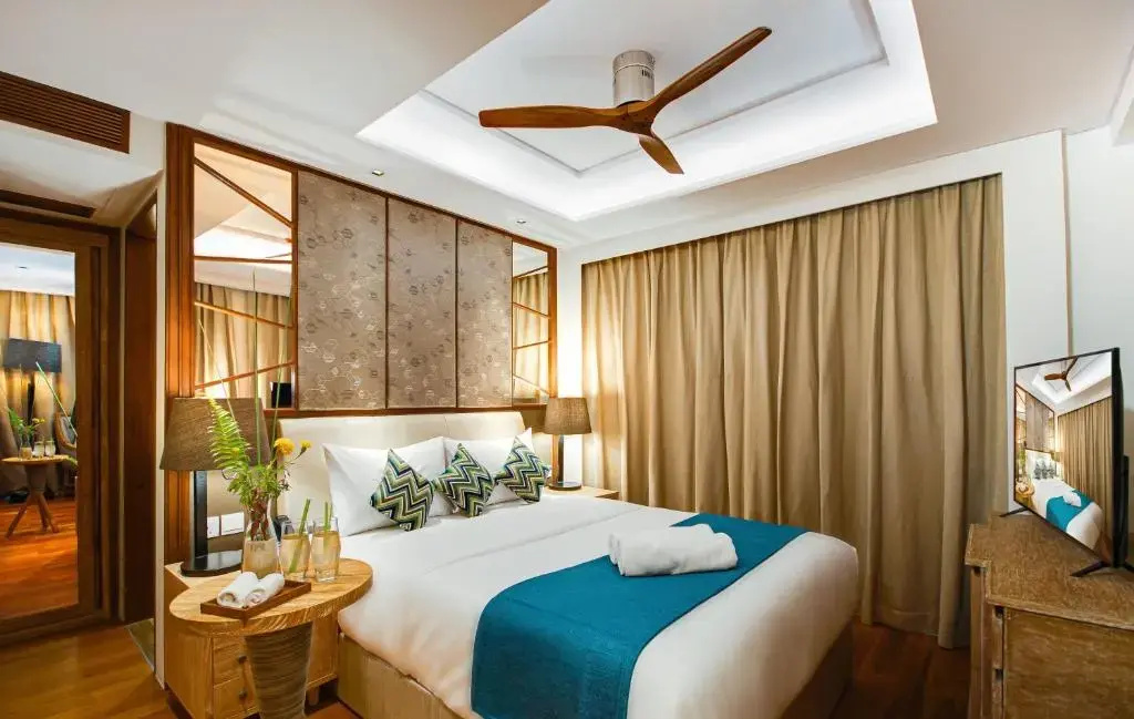 Отель Seasalter Maldives