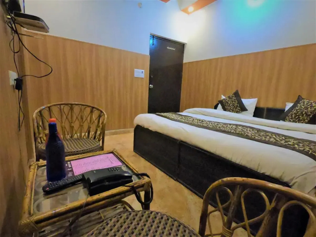 PerfectStayz Value Hills Tapovan