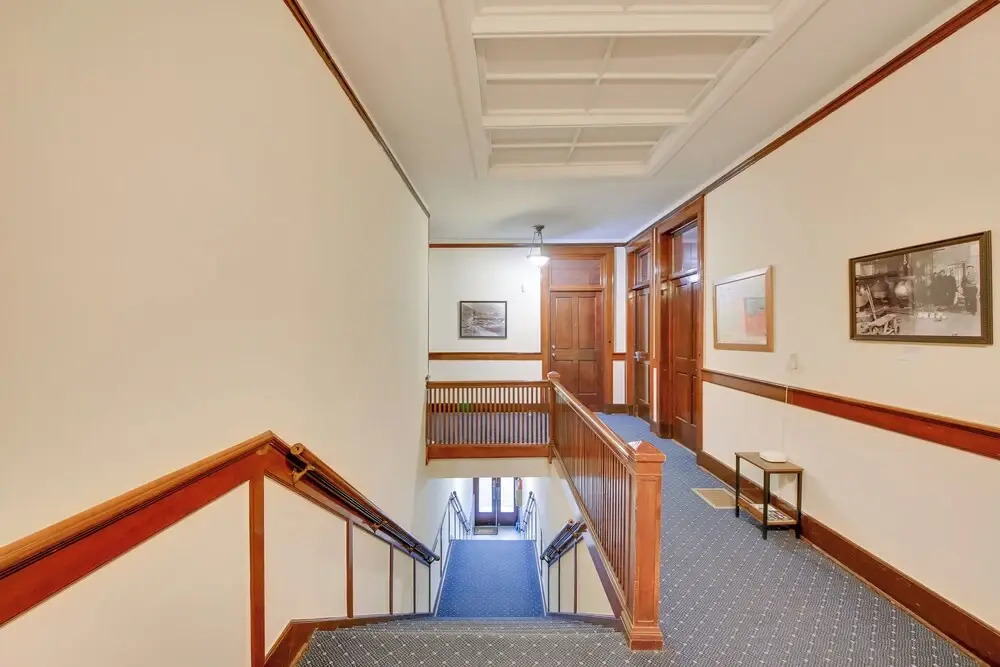 Steps to Shops & Dining: Historic Dtwn Wallace Gem