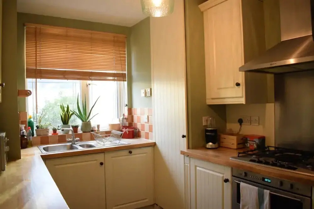 2 Bedroom Maisonette in Shoreditch