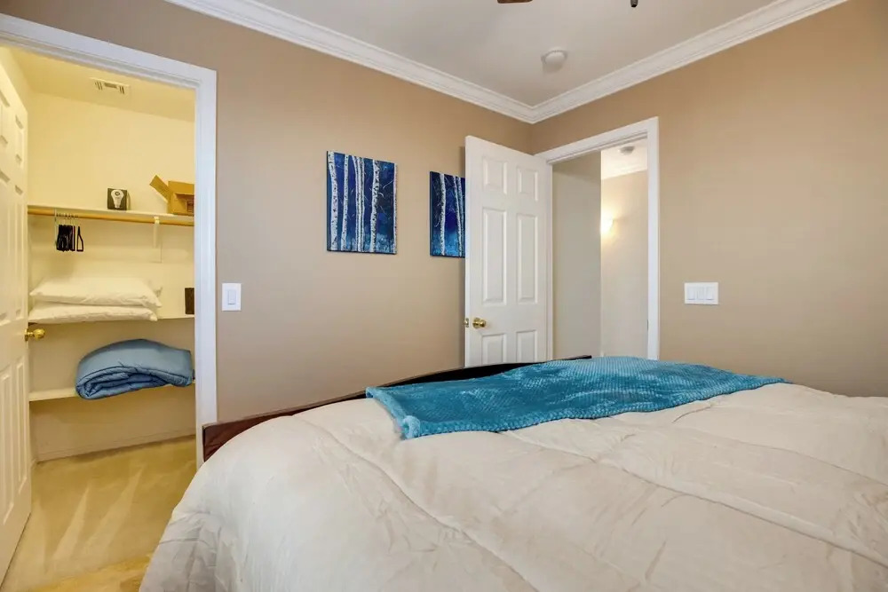 Golfer's Oasis w/ Balcony & BBQ in San Tan Valley