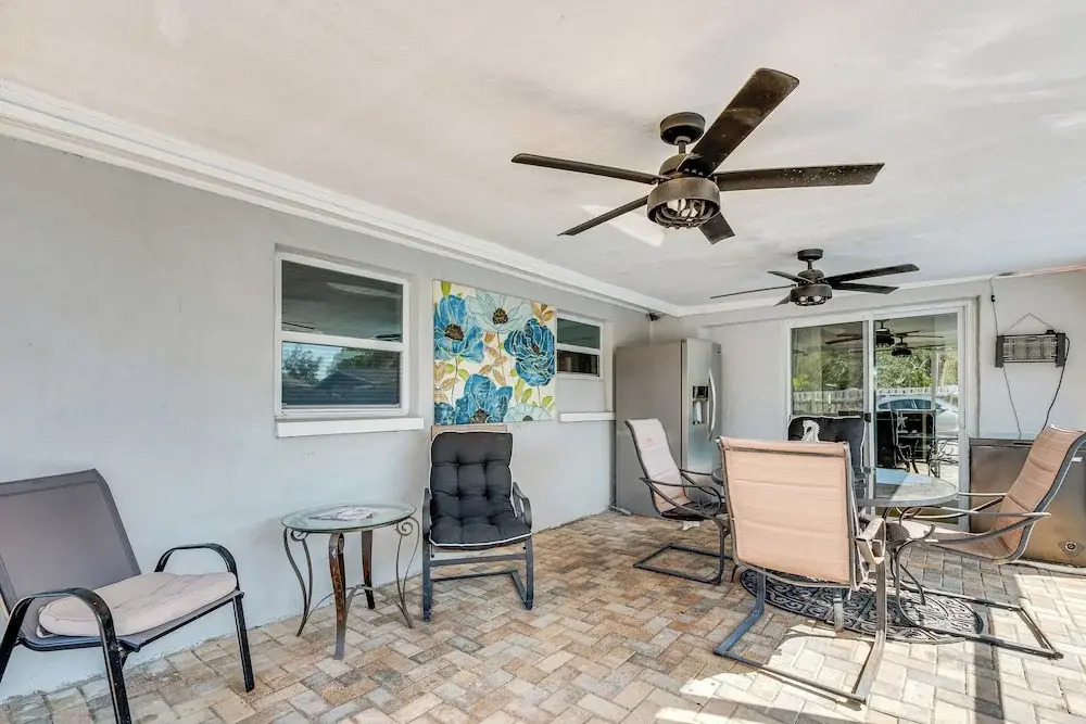 8 Mi to Sunset Beach: Home w/ Large Patio + Pool!