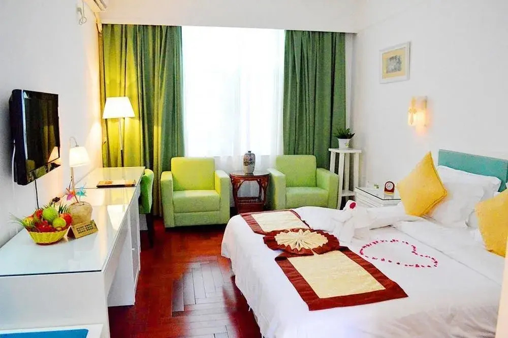 Xinglong Pearl Hot Spring Hotel