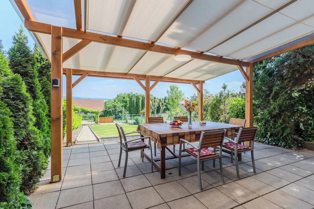 House Hortenzia Lake View