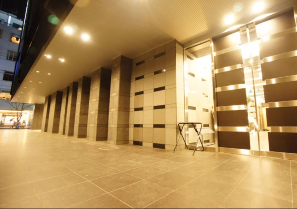 HOTEL LiVEMAX Yokohama Motomachi Ekimae