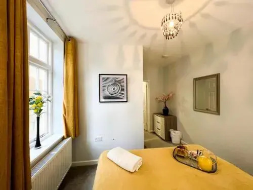 Berkeley  Apartment