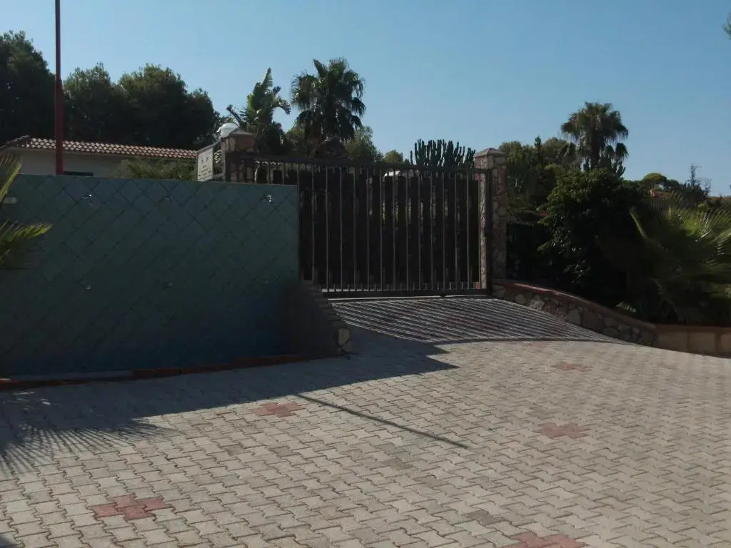 Villa Luciano Via Teocrito N 12