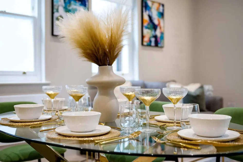 Marble Arch Suites
