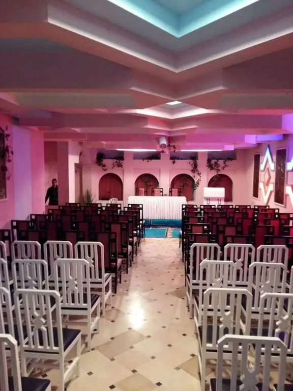 Hotel Les Pyramides