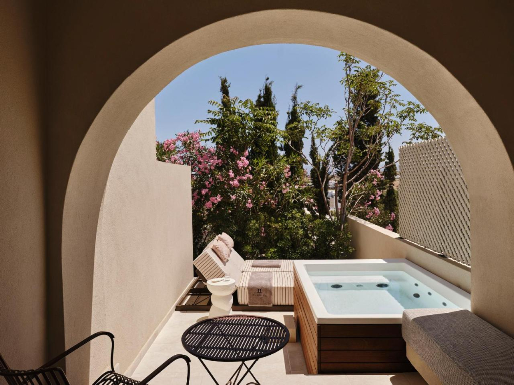 NAUMA PAROS Design Boutique Hotel-Adults Only