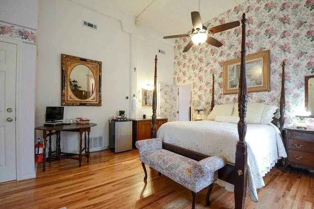 The Brownstone Inn