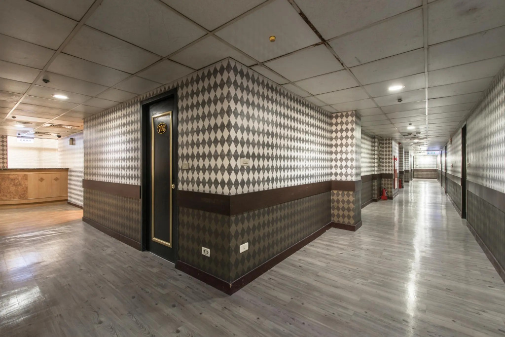 Lotus Yuan Business Hotel