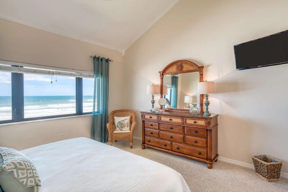 Crescent Beach Condos
