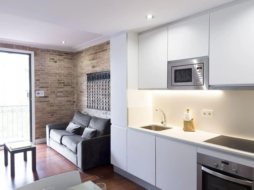 Enjoybcn Gaudi Apartments