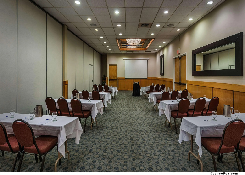 Best Western Plus Silverdale Beach Hotel