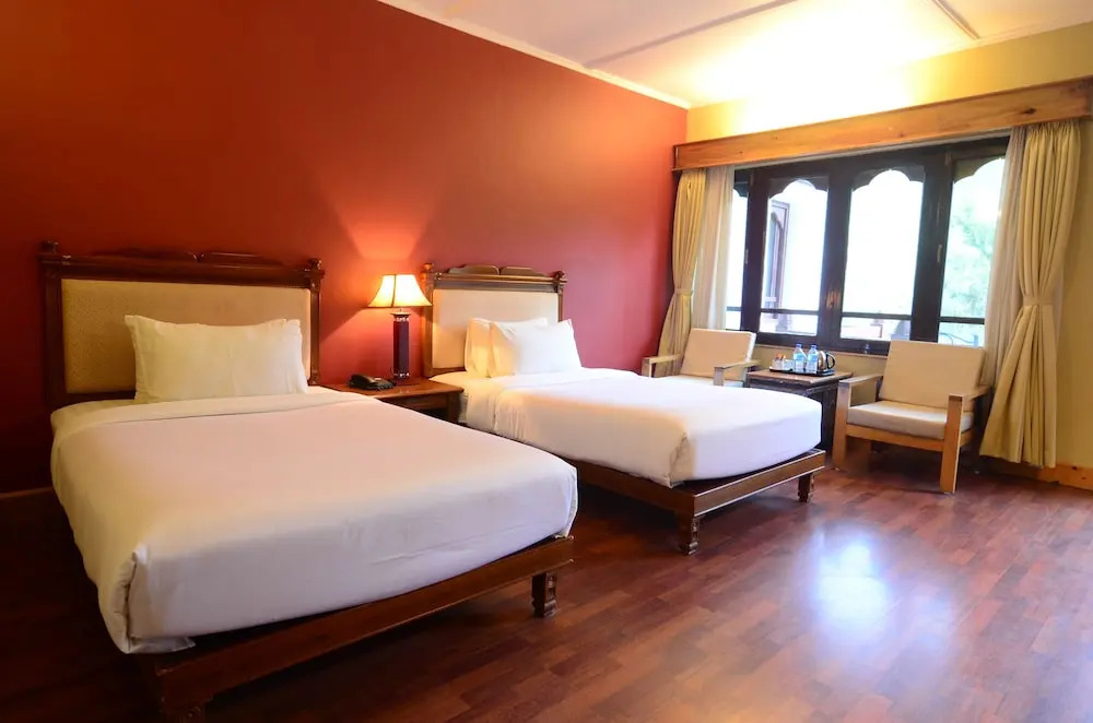 Himalayan Dragon'S Nest Hotel