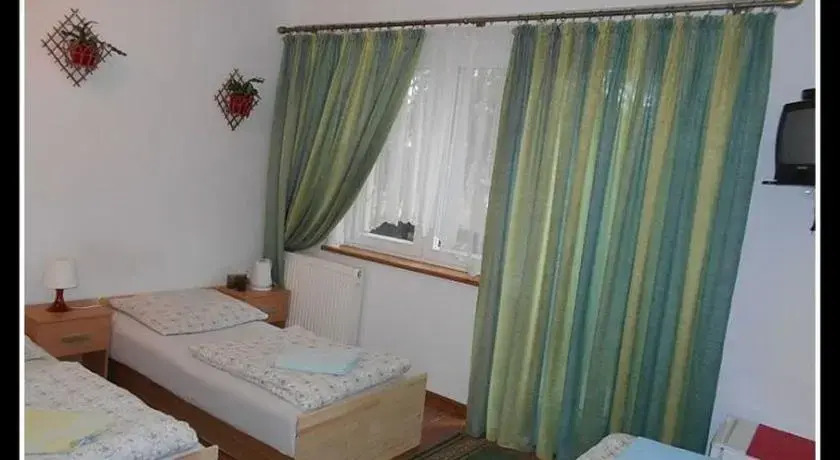 Pokoje Gościnne E&M