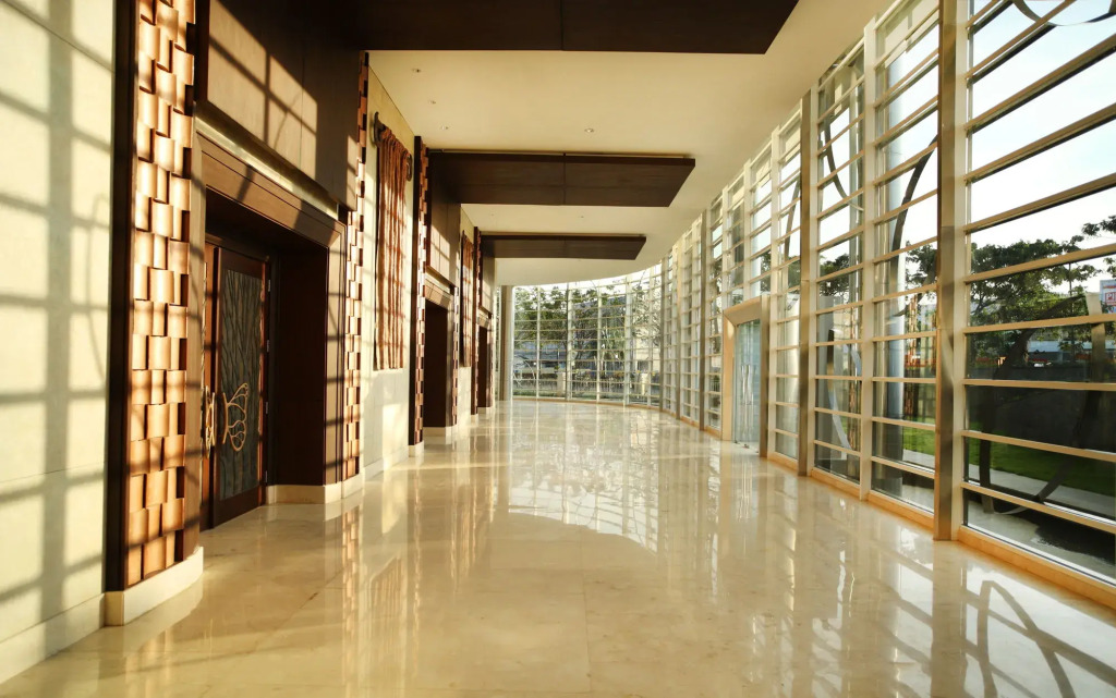 Hotel Santika Premiere Kota Harapan Indah