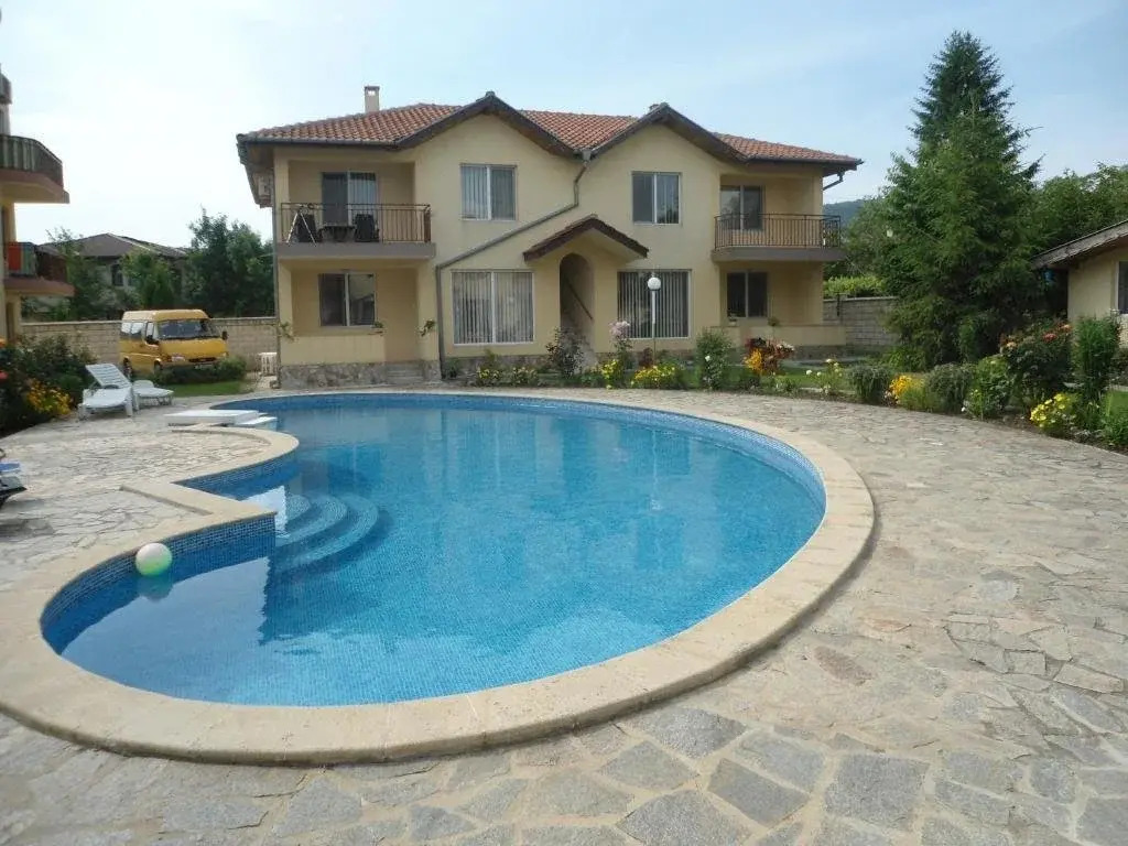 Family Hotel Radka